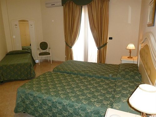 Hotel Club Residence Roscianum Rossano Stazione Bagian luar foto